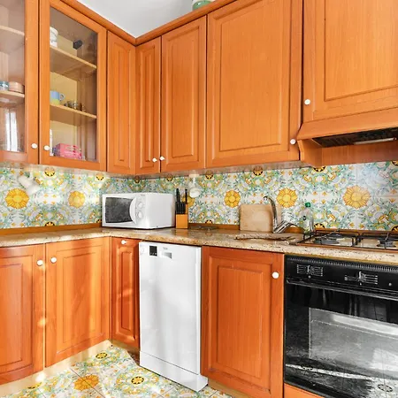 Appartamento Hostdomus - Viola Terrace Free Parking *